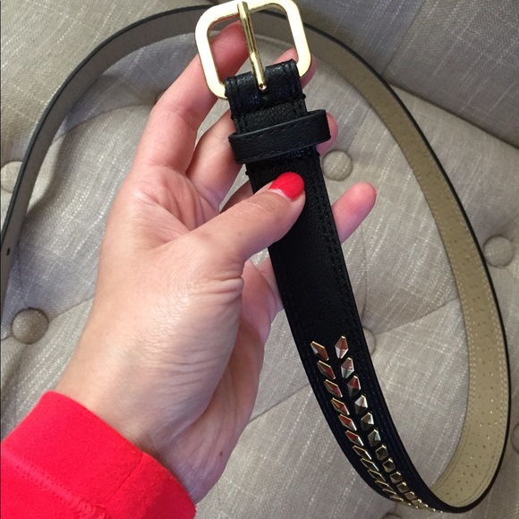 Vince Camuto Belt - Picture 2 of 4
